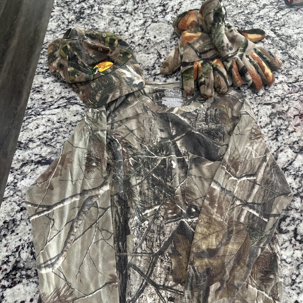 Youth Hunting‎ Set Gloves / Hat / Shirt XL (14-16)
